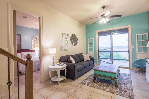 Bella'S Cove Home image 24