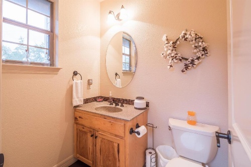 Bella'S Cove Home image 34