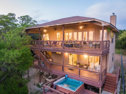 Bella'S Cove Home image 7